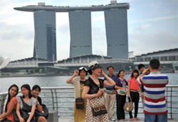 Click for 2013 Chinese Travelers Trends News! 2013 Chinese Travelers Trends News!