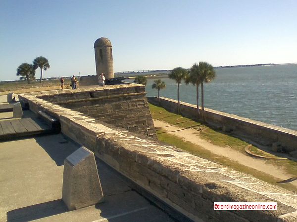 Click for Top 10 Bargain U.S. Travel Destinations! Top TEN Bargain U.S. Travel Destinations